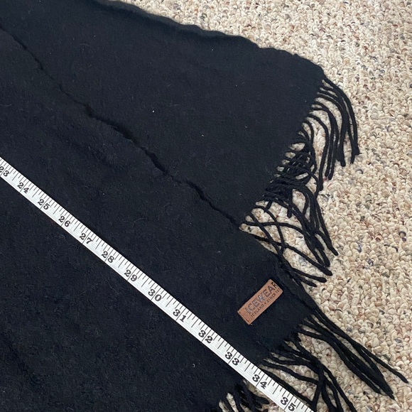 Icewear 100% Wool Fringe Scarf - Picture 4 of 5